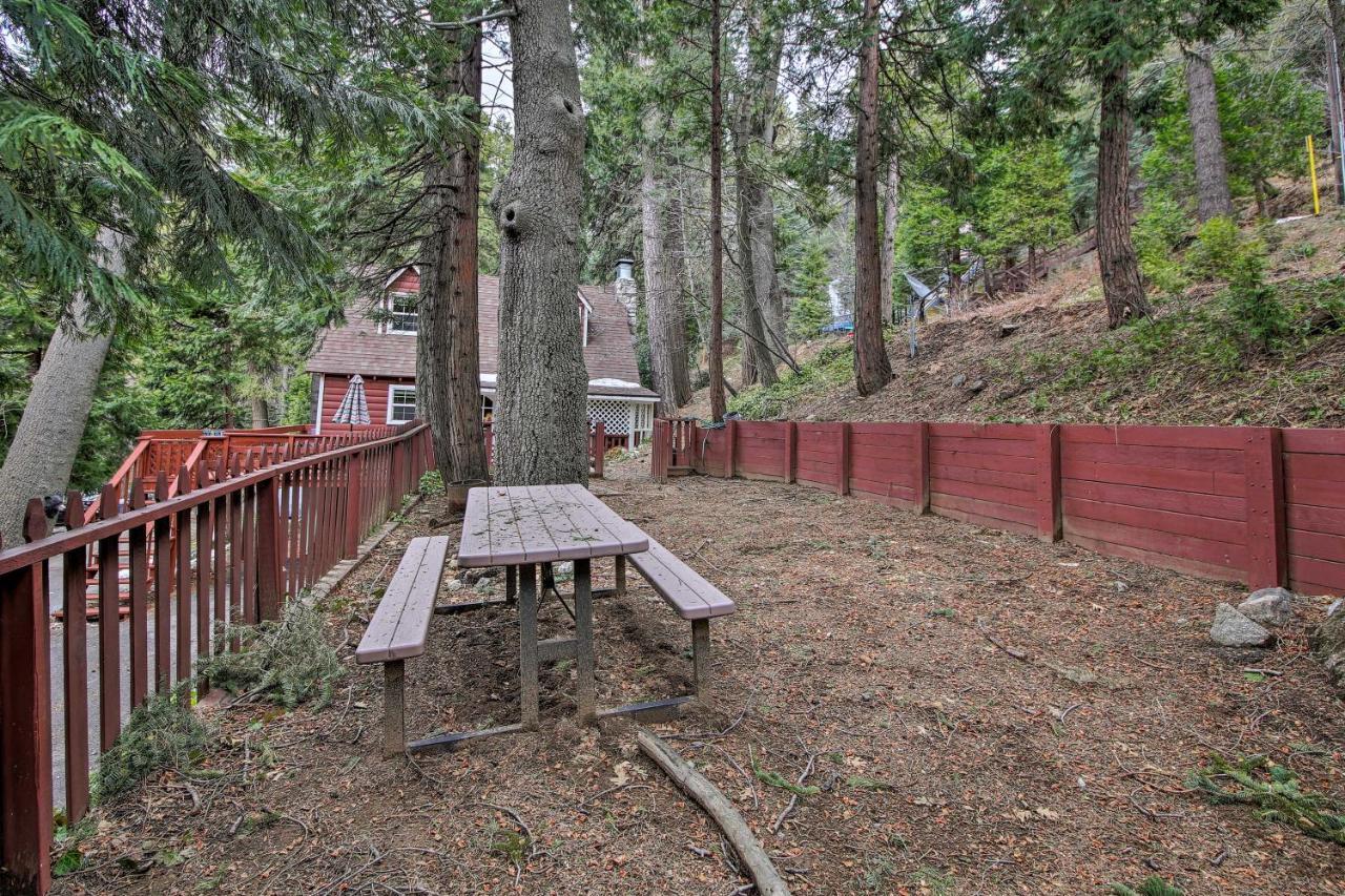 Vintage Snow White Cottage About 2 Miles To Village! Lake Arrowhead Exteriér fotografie